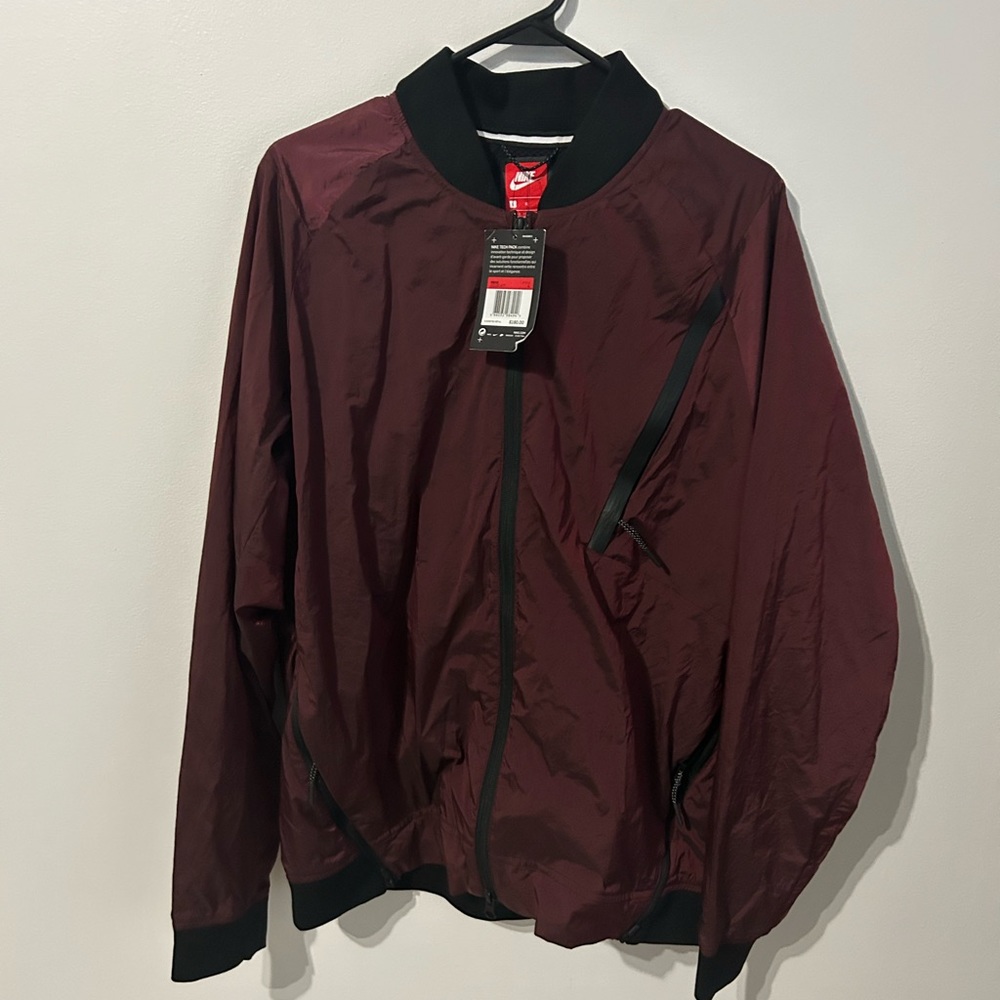 Nike Sportswear Tech Hypermesh Varsity Red Jacket 832190-677 Men's Size L $180